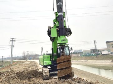 Máy khoan cọc thủy lực KR50 Thuê với máy khoan khoan đính kèm độ sâu tối đa 24m