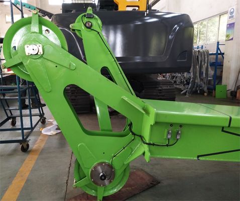 XR220D Rotary Piling Rig với 3507mm Transport Height 6-30 RPM Tốc độ xoay và 200 KN Crowd Force cho khoan nền tảng