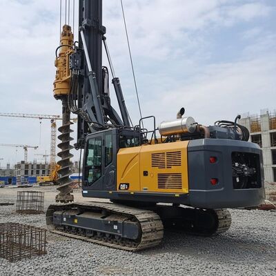 KR300C Đường khoan xoay với độ sâu khoan 54m 320kN.m Mô-men xoắn và đường kính khoan 2500mm cho đống nền tảng sâu